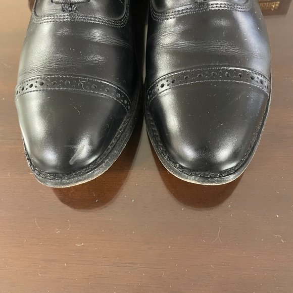 COPY - $400 Allen Edmonds Fifth Avenue Cap-toe Oxford , Black - Size 9 D - Picture 4 of 5